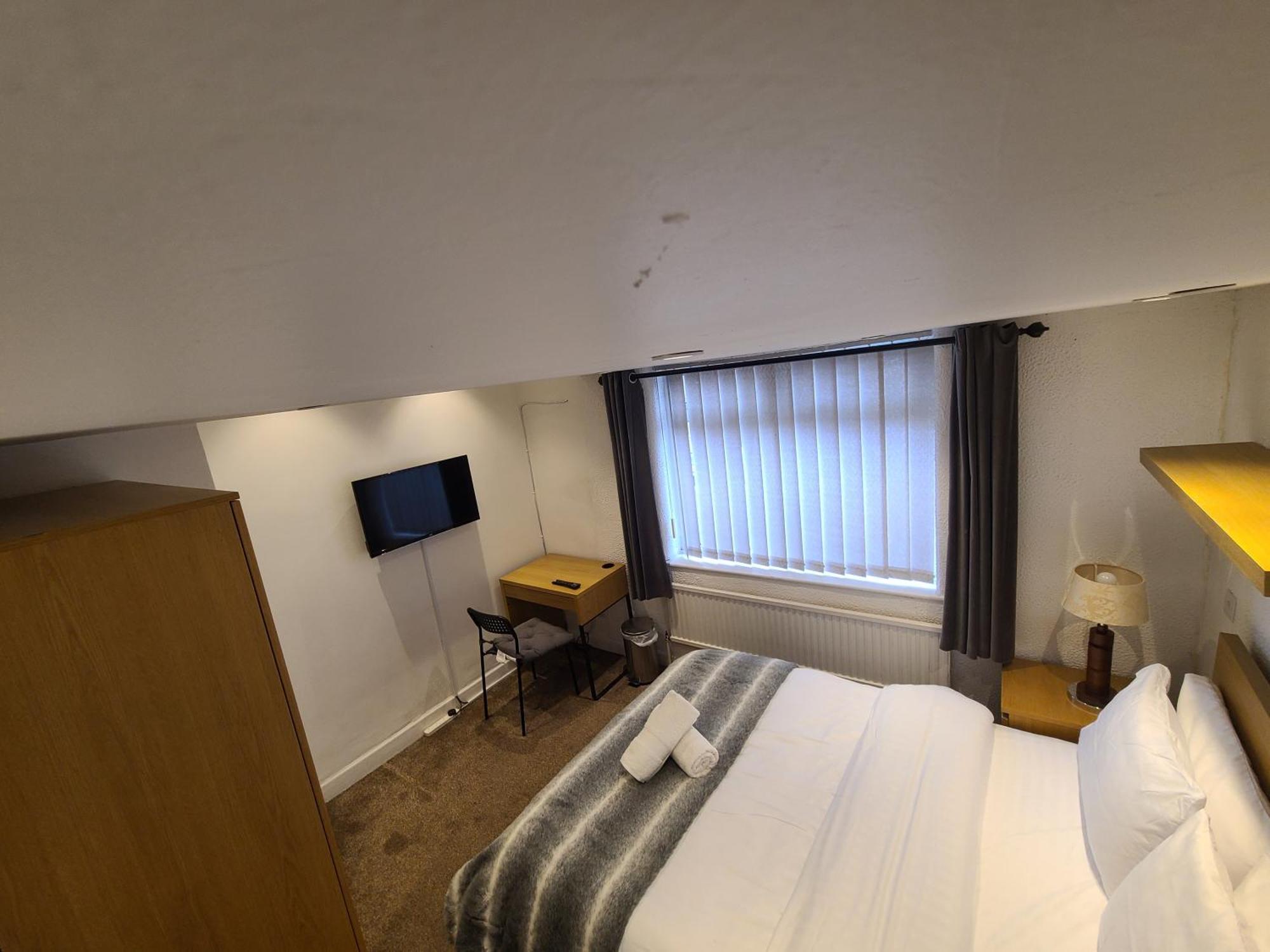 Grand Near Etihad Stadium Coop Live Droylsden Buitenkant foto
