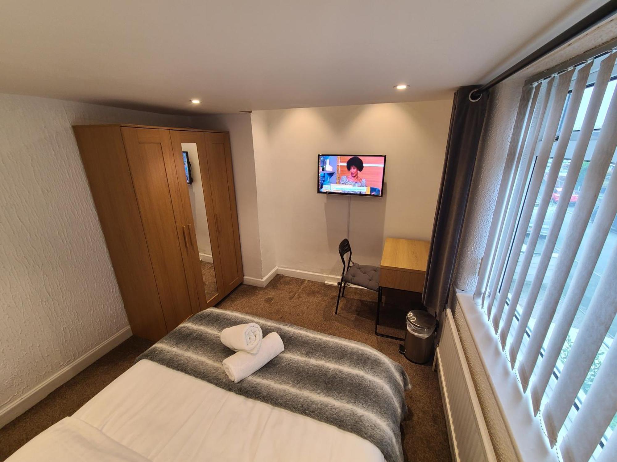 Grand Near Etihad Stadium Coop Live Droylsden Buitenkant foto